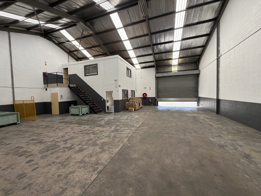 To Let commercial Property for Rent in Blackheath Industrial Western Cape